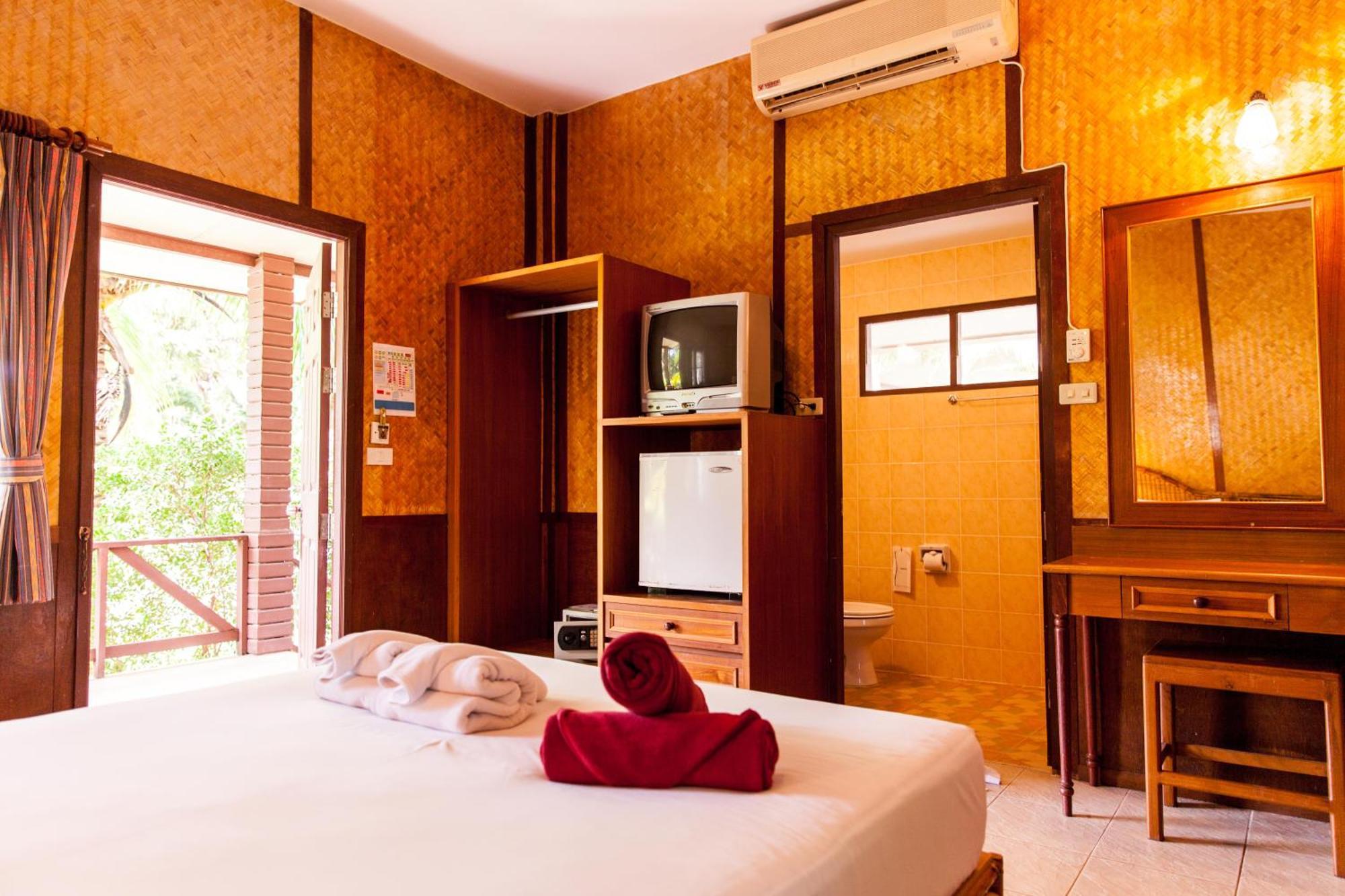 Resor Coco Palm - Sha Extra Mae Nam